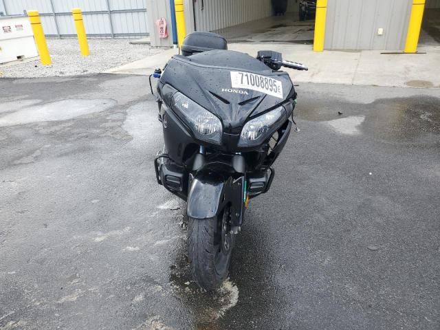 2014 Honda GL1800 B