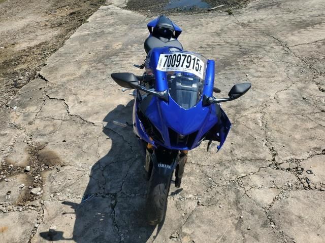 2025 Yamaha YZFR7