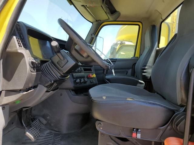 2018 International RH613-Trucks Semi Truck
