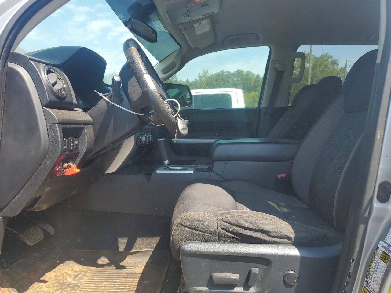 2016 Toyota Tundra Crewmax SR5