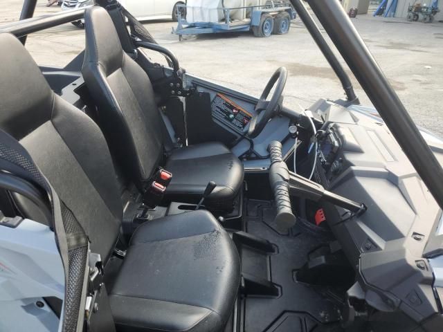 2024 Polaris RZR 200 EFI