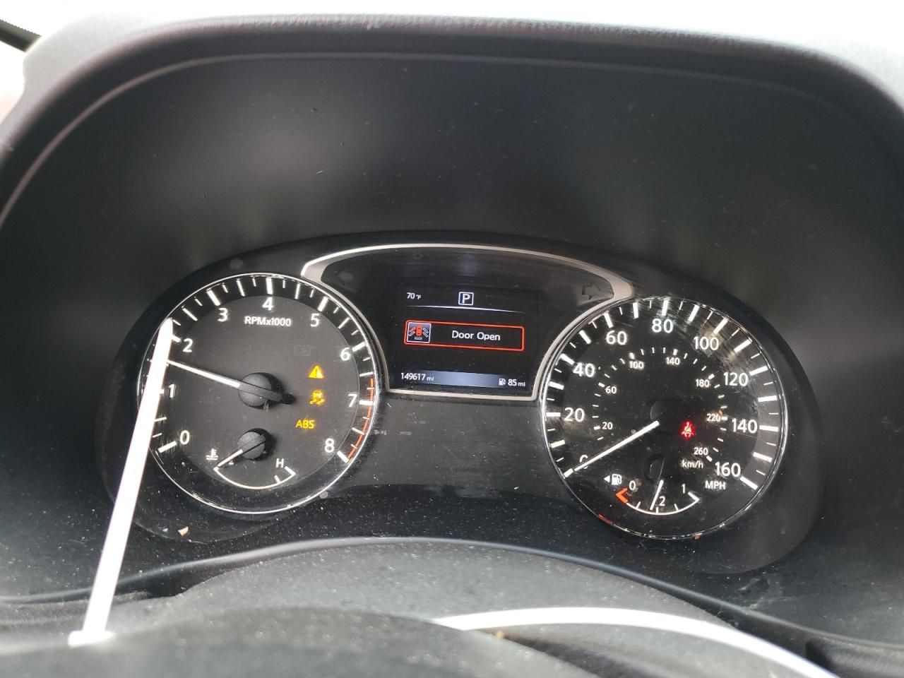 2016 Nissan Pathfinder s