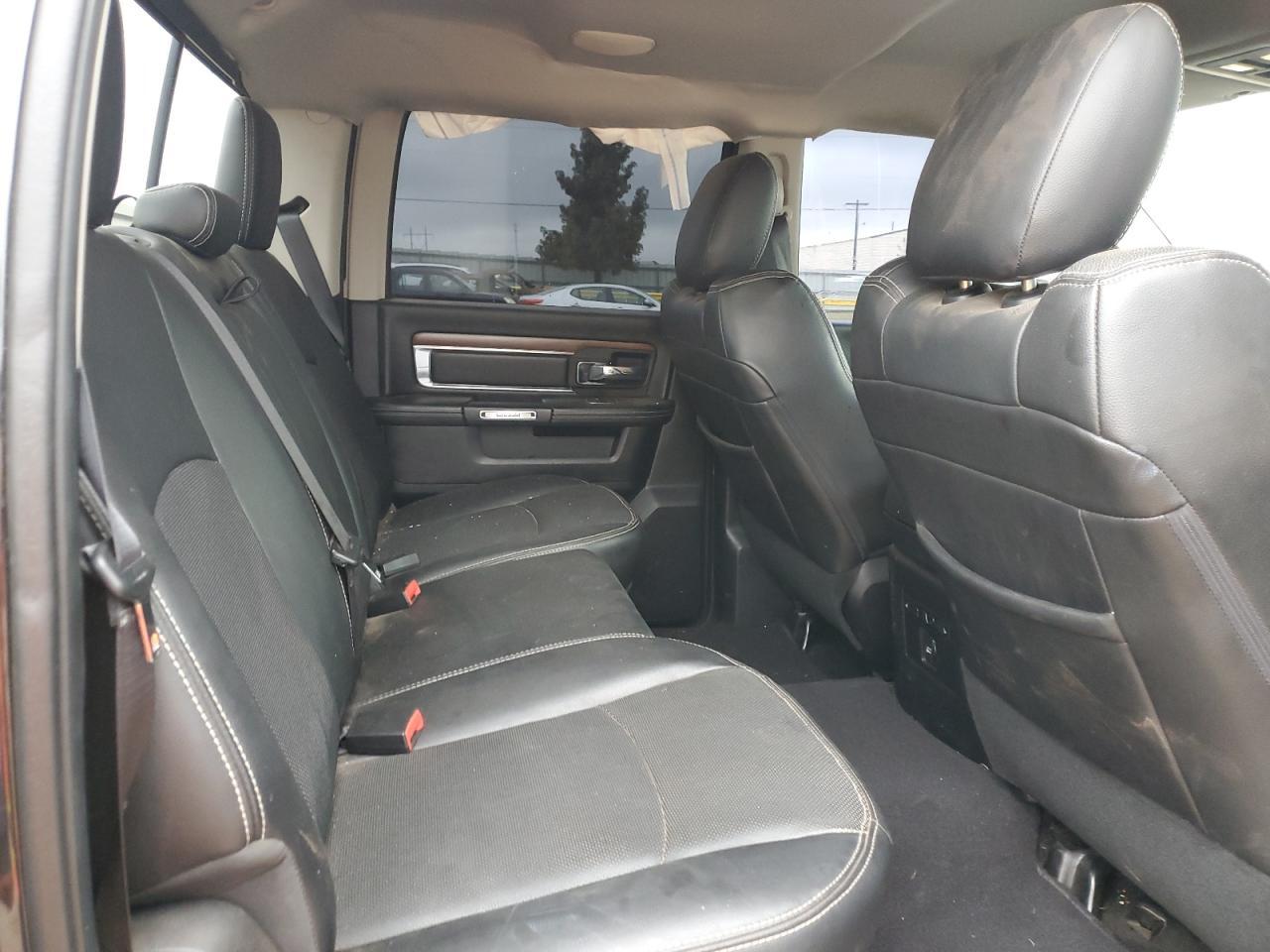 2015 Dodge 3500 Laramie