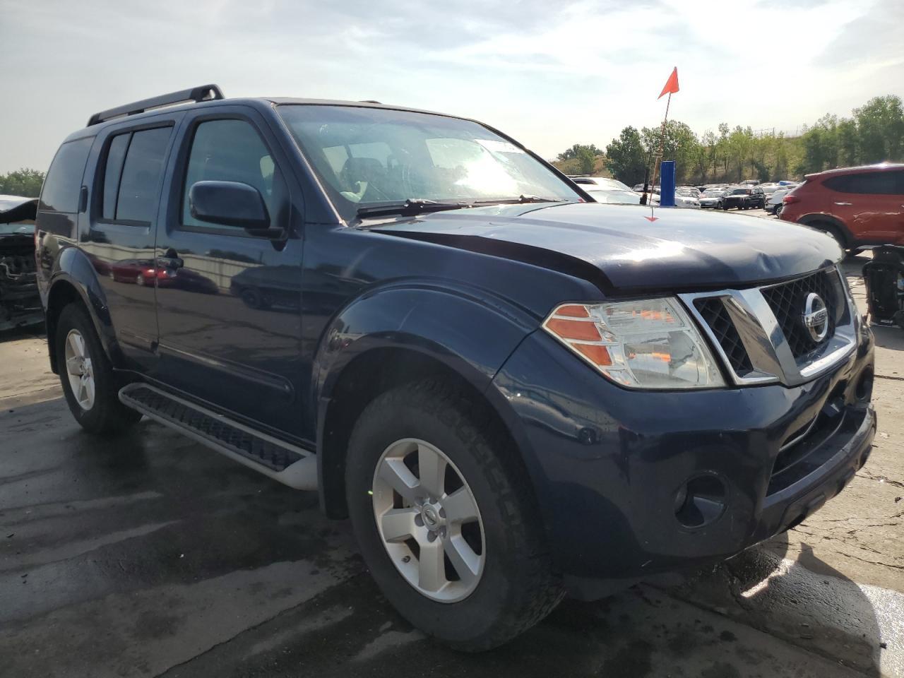2009 Nissan Pathfinder s