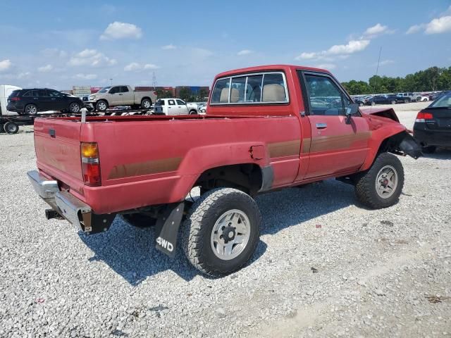 1986 Toyota Pickup RN63 SR5