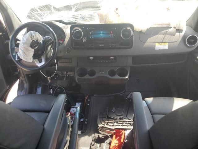 2022 Mercedes-Benz Sprinter 2500