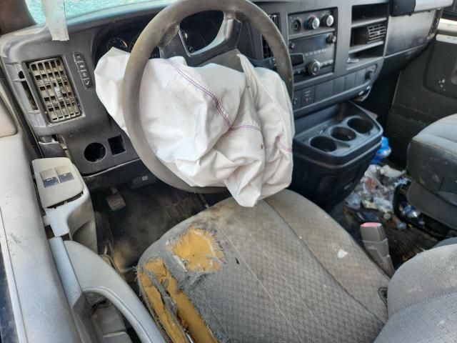 2011 Chevrolet Express G2500