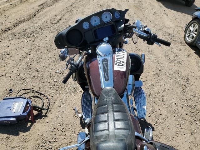 2022 Harley-Davidson Flhx