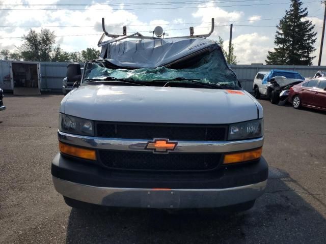 2018 Chevrolet Express G2500