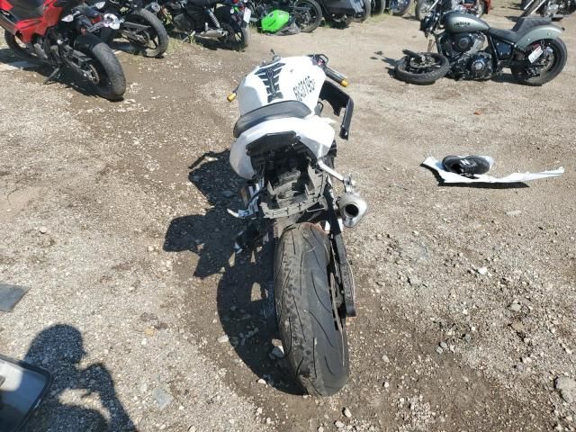 2004 Suzuki GSX-R600 K
