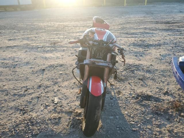 2006 Suzuki GSX-R1000