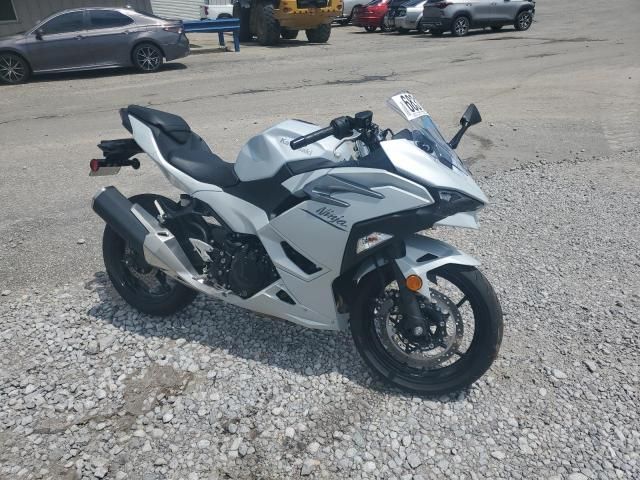 2025 Kawasaki EX500 H