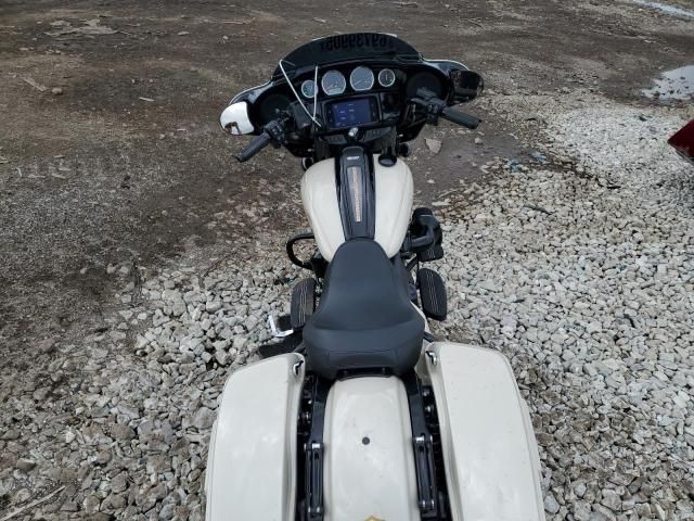 2023 Harley-Davidson Flhxst