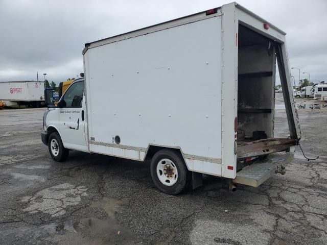 2008 GMC Savana Cutaway G3500