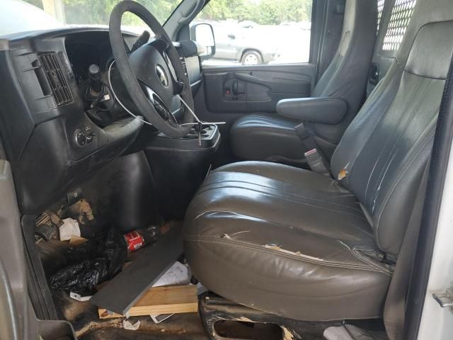 2015 Chevrolet Express G2500