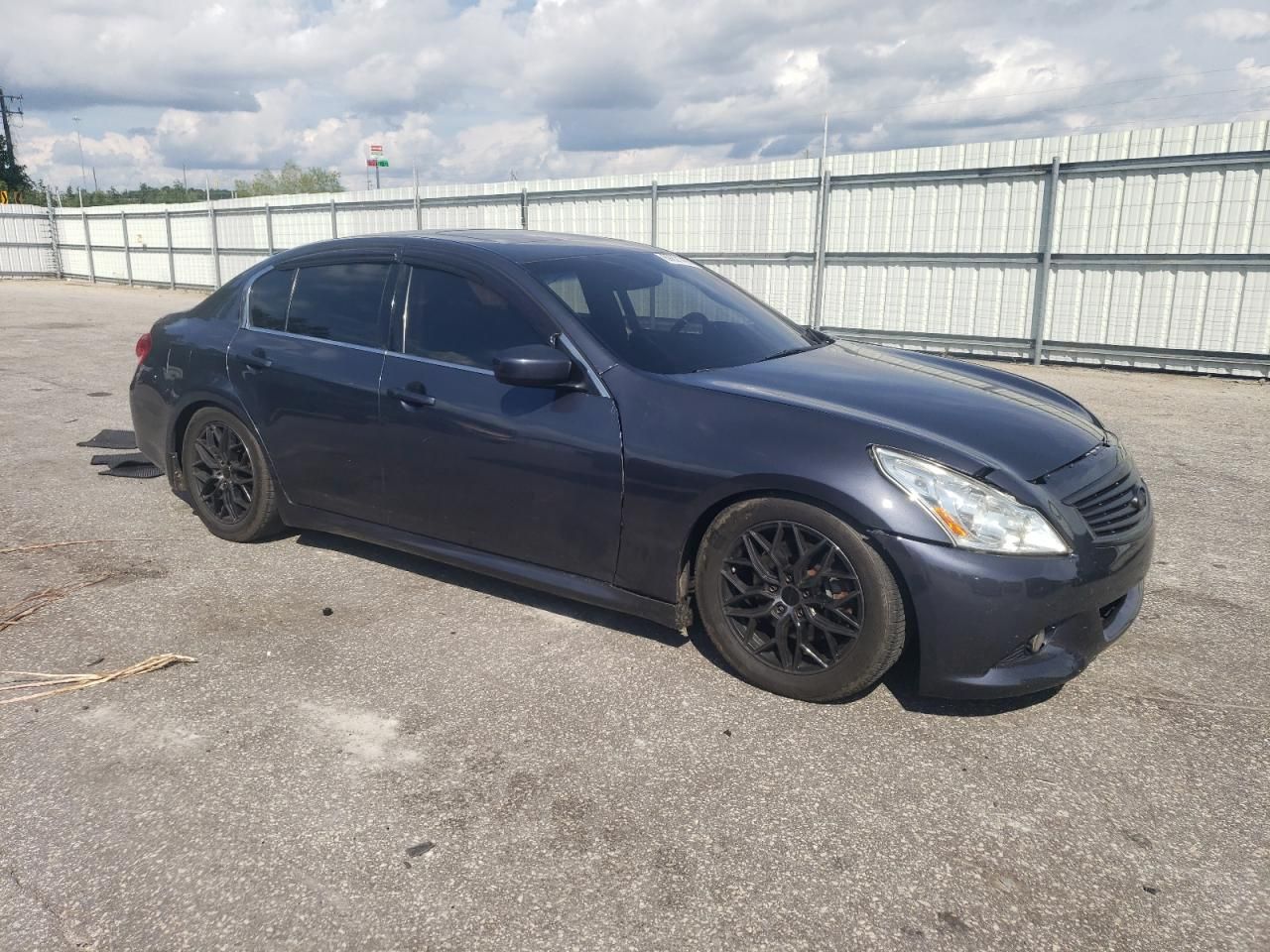 2011 Infiniti G37
