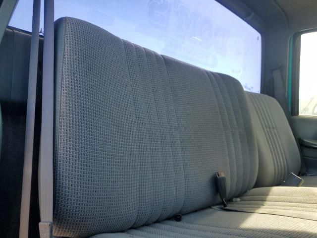 1999 Chevrolet C-SERIES C6H042