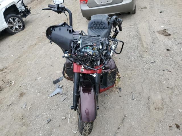 2018 Harley-Davidson Flhtkse CVO Limited