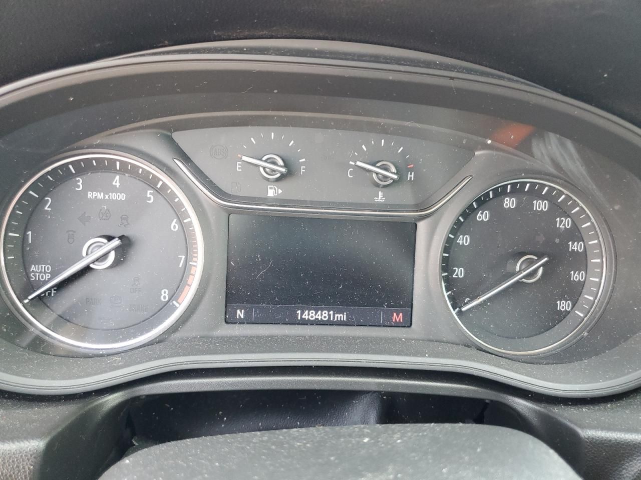 2019 Buick Regal Tourx Essence