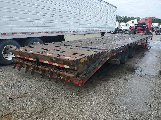 2020 Big Tex 25GN-35BK+5MR Equipment Trailer