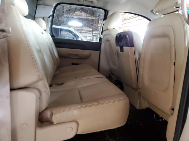 2010 Chev Rolet Silverado C1500 LT