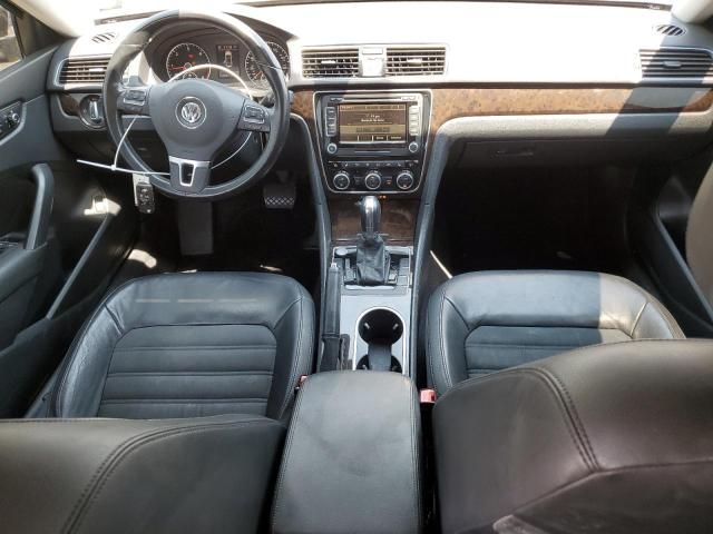 2014 Volkswagen Passat SEL