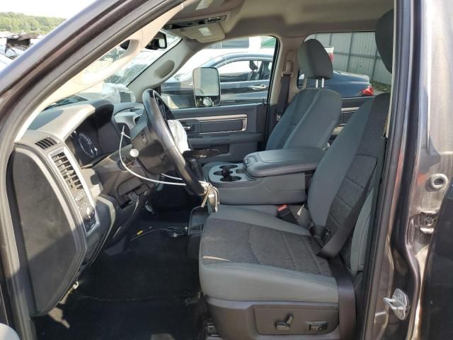 2015 Dodge RAM 1500 SLT