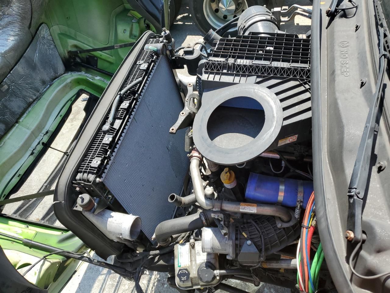 2021 Freightliner Cascadia 116 Semi Truck