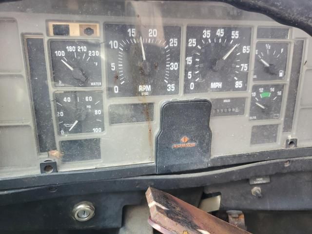 1997 International 4000 4700
