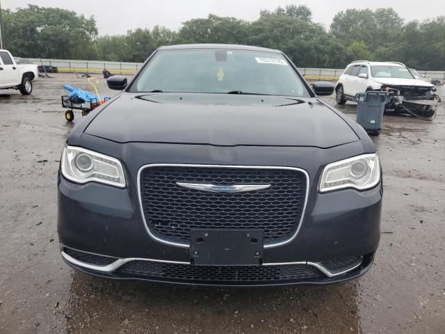 2015 Chrysler 300 Limited