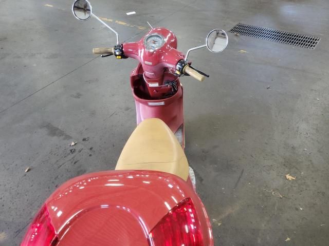 2012 Genuine Scooter Co. Buddy 170I