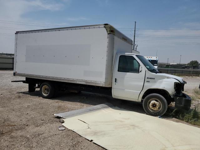 2013 Ford Econoline E350 Super Duty Cutaway Van