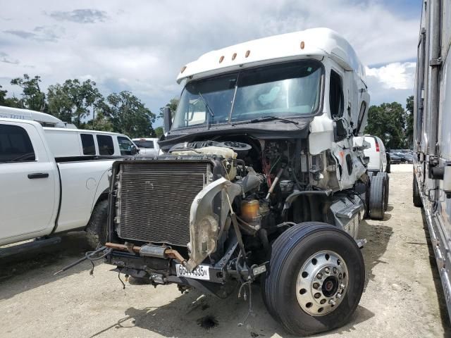 2016 Freightliner Cascadia 125 Semi Truck