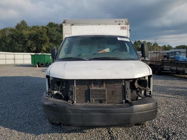 2006 GMC Savana Cutaway G3500