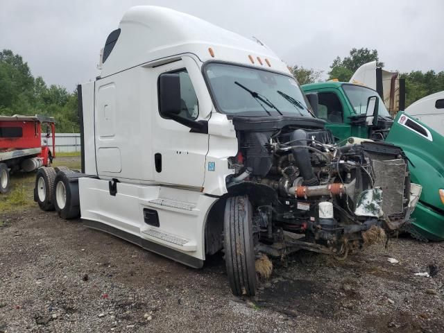 2022 Freightliner Cascadia 126