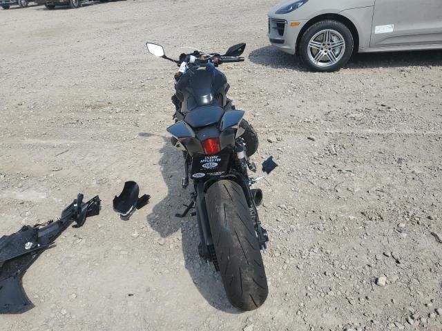 2025 Yamaha YZFR7