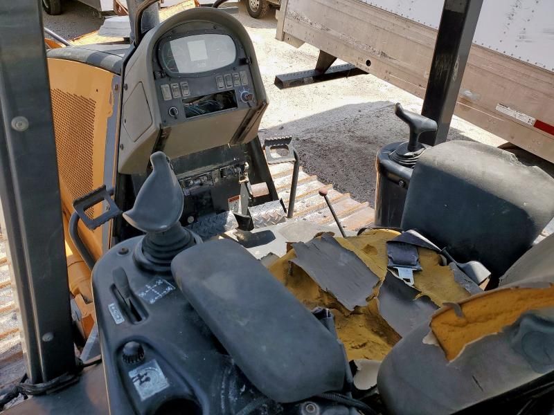 2016 Case 2020 Case 650L LGP Dozer