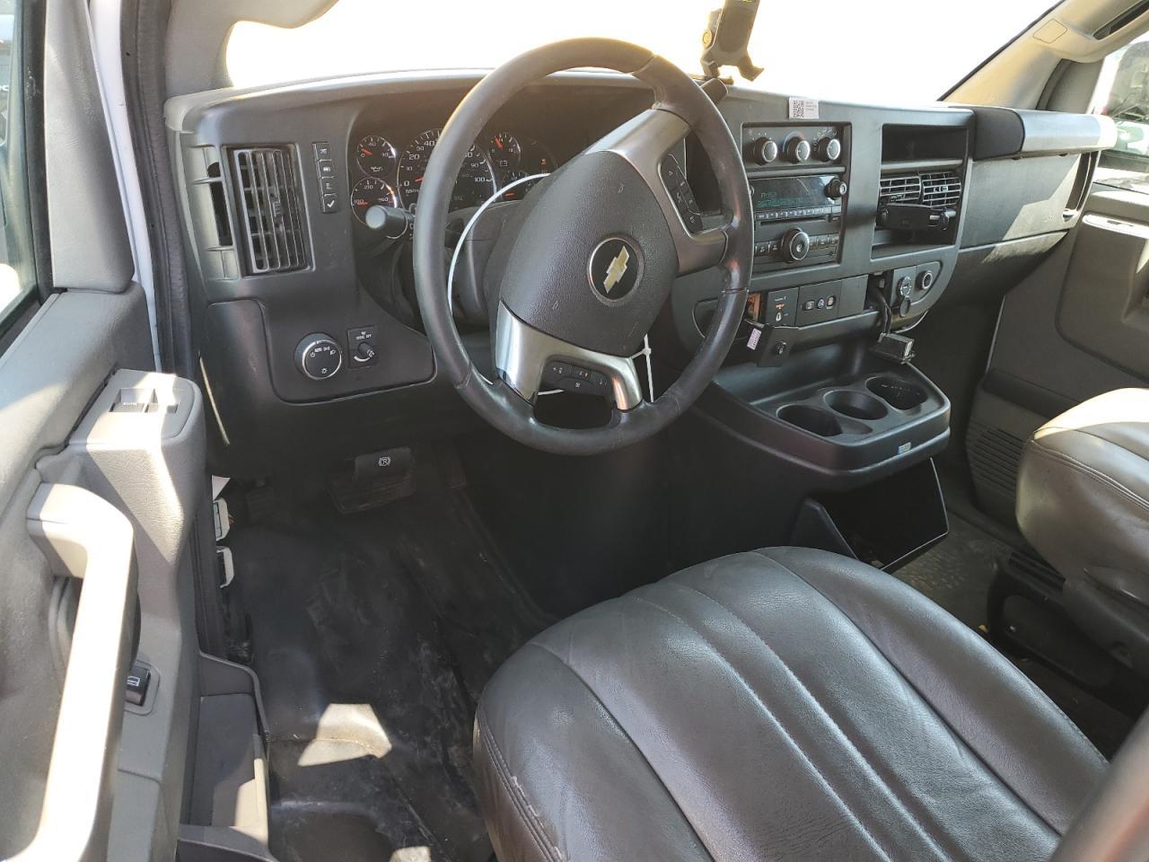 2017 Chevrolet Express G2500