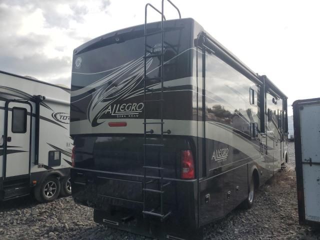 2011 Ford F53