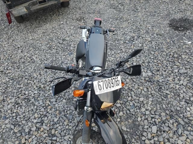 2022 Suzuki DR650 SE