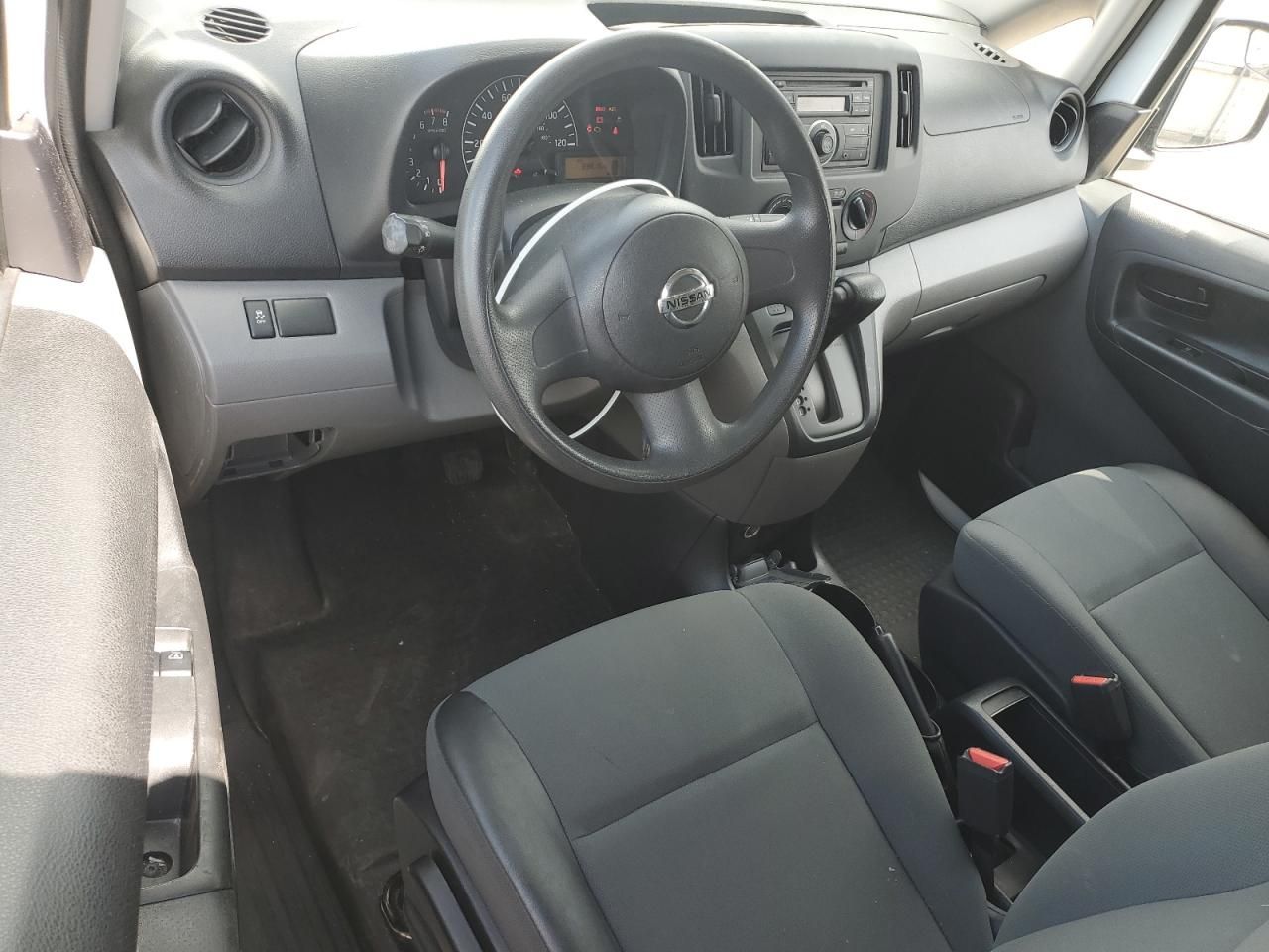 2015 Nissan NV200 2.5S
