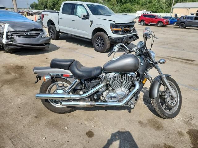 2003 Honda VT1100 C