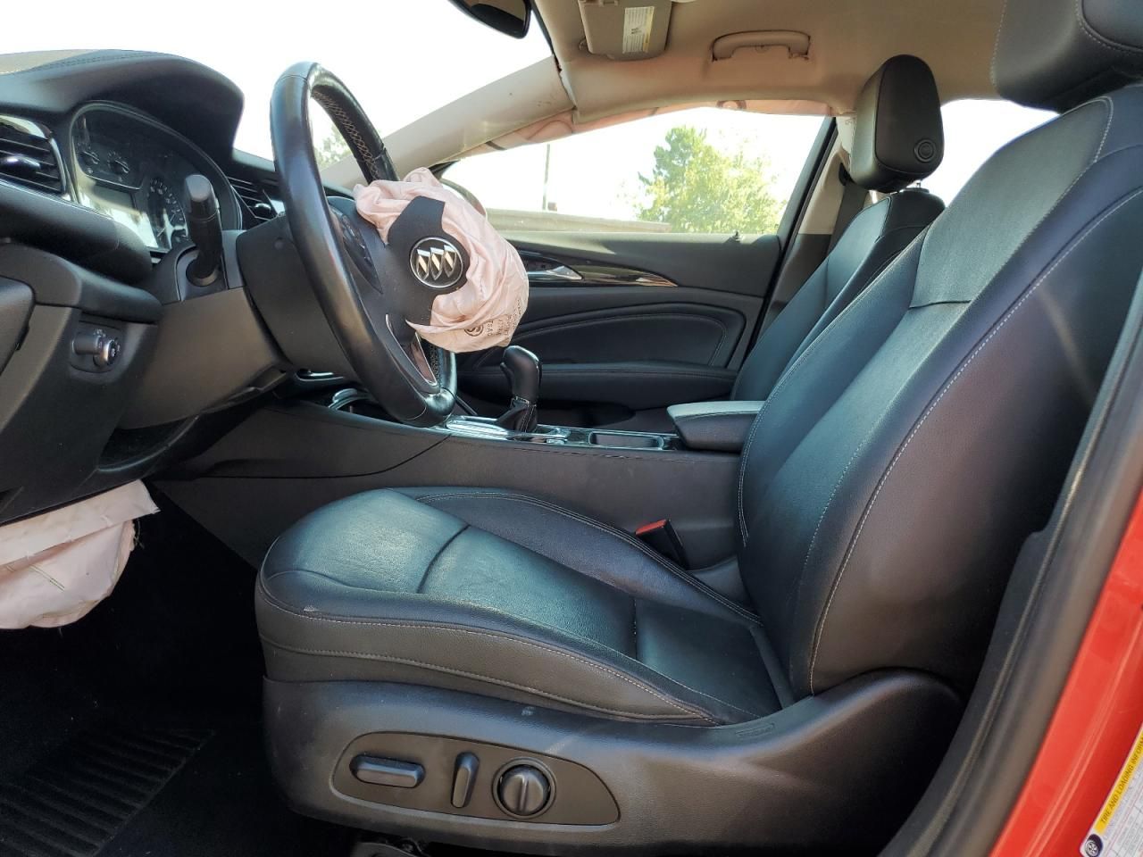 2019 Buick Regal Tourx Essence