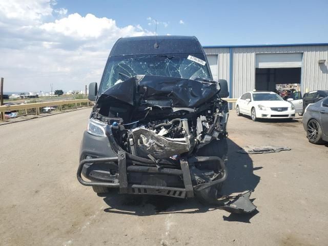 2022 Mercedes-Benz Sprinter 2500