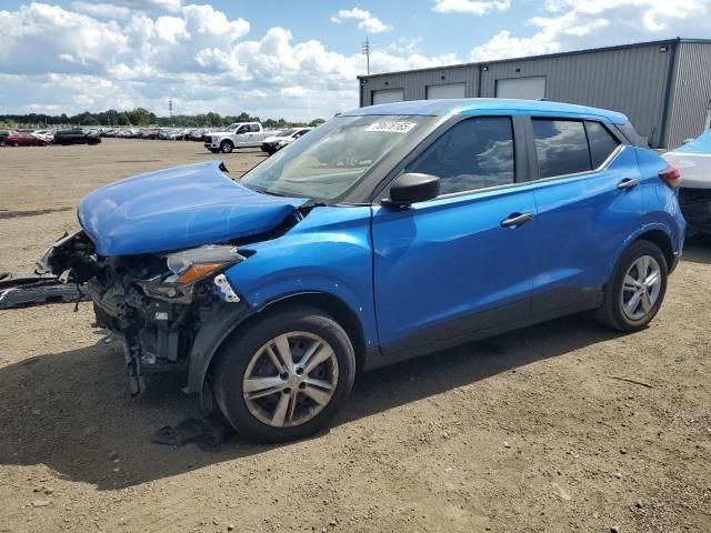 2022 Nissan Kicks S