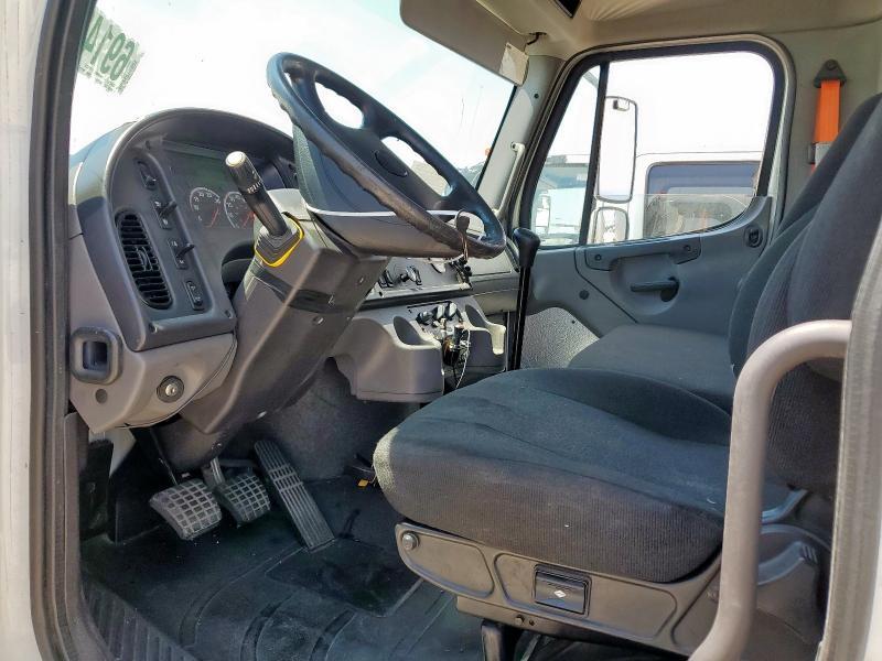 2016 Freightliner M2 106 Medium Duty