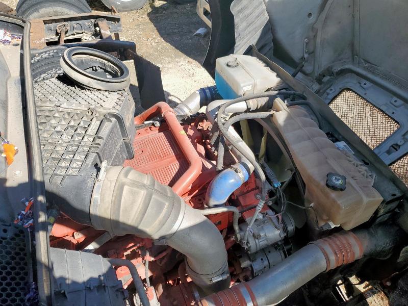 2020 Kenworth T680 Semi Truck