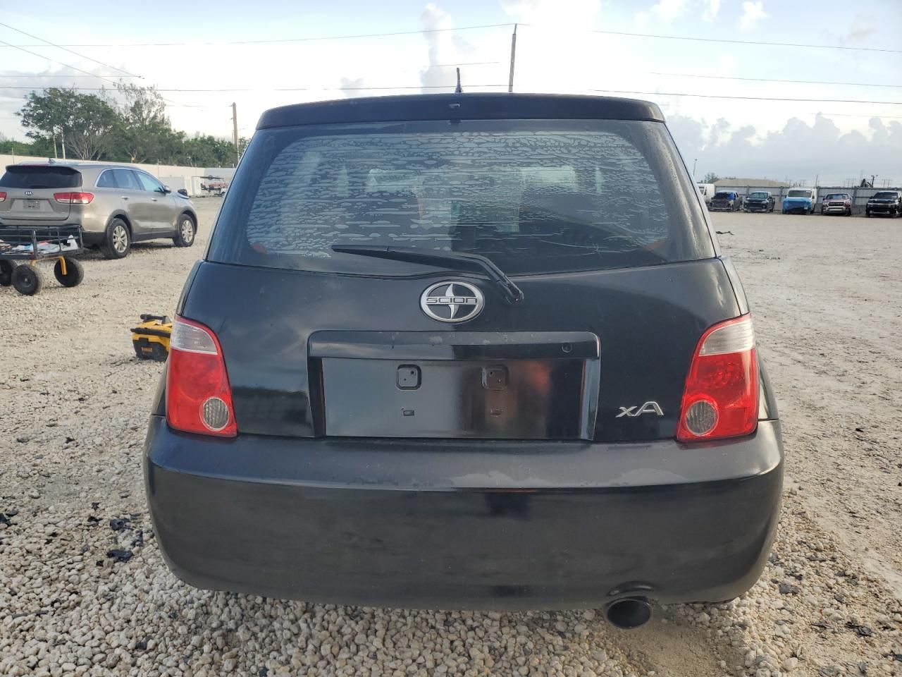 2006 Scion XA
