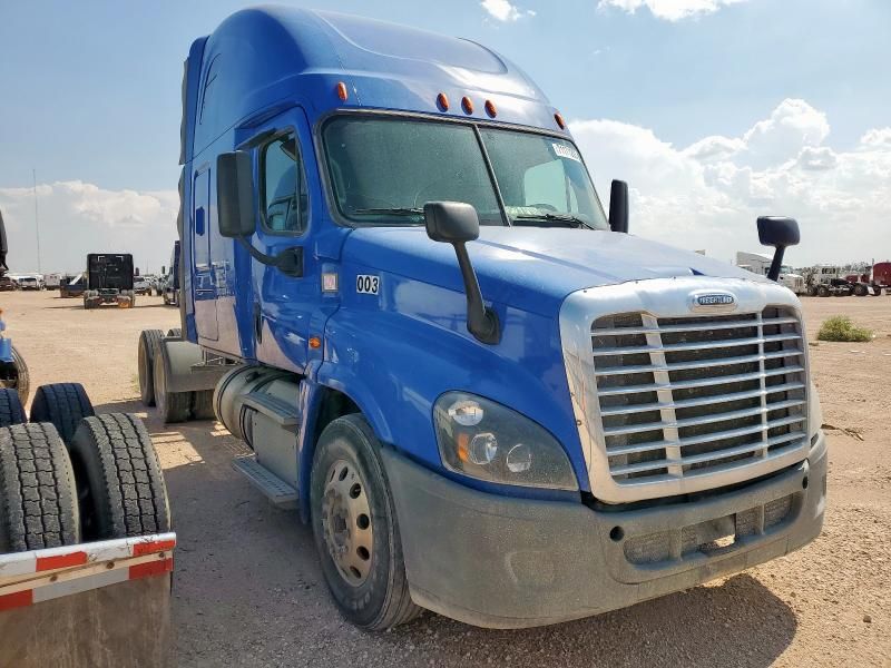 2016 Freightliner Cascadia 125 Semi Truck