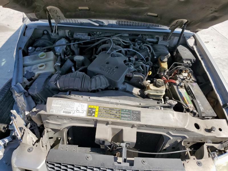 2003 Ford Explorer Sport